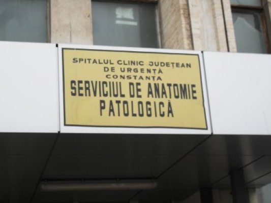 Exclusiv: Secţia de Anatomie Patologică a Spitalului Judeţean s-a inundat -vezi foto